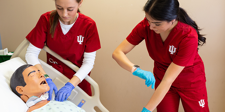 IUPUI nursing students at the Simulation and Skills lab