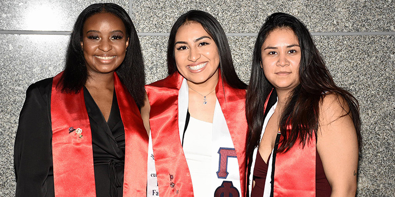 Group of IU nursing students at commencement