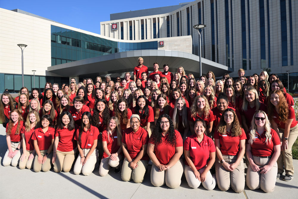 Group of new IUSON students at orientation