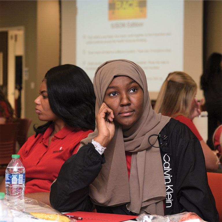 Students at new student orientation